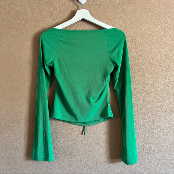 Princess Polly Front Tie Cropped Long Sleeve Ribbed Top Size 8 - Picture 8 of 8